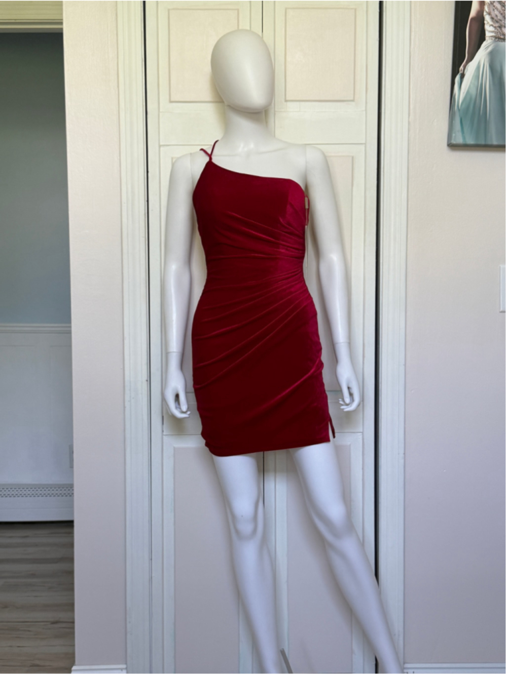 Size 2 Amelia Couture Red Ruby Bodycon Velvet Homecoming hoco Bridesmaid Dress